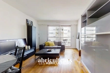 Studio - 32 m² avec balcon - Paris 15