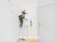 Appartement 3 pièces avec terrasse-jardin au Cannet – Emplacement idéal aux portes de Cannes