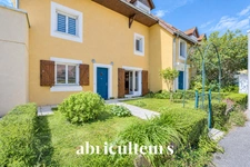 Bel appartement de plain-pied avec vaste séjour en vente à Vieugy/proximité de Annecy (74600)