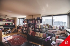 Paris 15 ème<span></span>5 pièces<span></span>3 chambres<span></span>948 00 euros