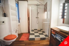 Appartement- 2 pièces<span></span>1 chambre<span></span>Paris 9ème