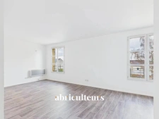 Appartement T4 rénové - Résidence de standing à Survilliers (95)