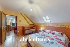 FREVILLE-DU-GATINAIS / BELLEGARDE<span></span>MAISON<span></span>7 PIECES<span></span>5 CHAMBRES<span></span>230 M2<span></span>298.000 €