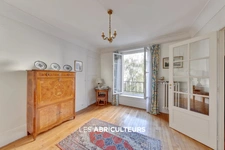 APPARTEMENT<span></span>3 PIECES<span></span>2 CHAMBRES<span></span>76 m2<span></span>PARIS 15ème / QUARTIER NECKER<span></span>CAMBRONNE<span></span>LECOURBE