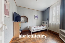 SACLAS / ETAMPES<span></span>MAISON AVEC ACCES RIVIERE ET STUDIO INDÉPENDANT<span></span>6 PIECES<span></span>5 CHAMBRES<span></span>200 M2<span></span>368.000 €