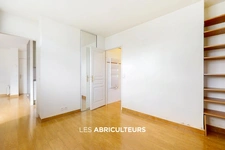 Appartement<span></span>2 pièces<span></span>1 chambre<span></span>35 m²<span></span>Saint-Ouen