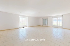 Proche de Senlis, maison neuve denviron 176 m2