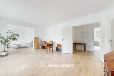 PLAISIR - APPARTEMENT - 3 PIECES - 2 CHAMBRES - 78 M² - 210 000