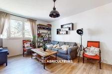 PUTEAUX/BOIELDIEU APPARTEMENT 4 PIECES 2 CHAMBRES - 80 m2 - 469.000 €