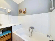 Appartement de Charme Authentique, Parfait pour Investissement Locatif, en Plein Cœur du Quartier des Corps Saints - Avignon