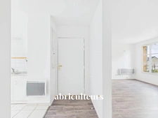 Appartement T4 rénové - Résidence de standing à Survilliers (95)