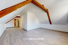 Proche de Senlis, maison neuve denviron 176 m2