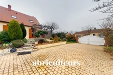 PANNES / MONTARGIS<span></span>MAISON<span></span>7 PIECES<span></span>5 CHAMBRES<span></span>142 M2<span></span>269.000 €