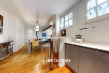 APPARTEMENT 3 PIECES<span></span>2 CH<span></span>92 M²<span></span>PARIS 10 / Porte Saint Martin