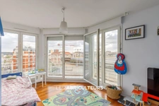 ASNIERES SUR SEINE<span></span>CENTRE VOLTAIRE<span></span> DUPLEX  FAMILIAL 4 PIECES<span></span>3 CHAMBRES<span></span>86 m2