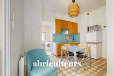 PARIS 17/ BATIGNOLLES RUE BOURSAULT - APPARTEMENT - 2 PIÈCES - 1 CHAMBRE - 37 M2 - 354 500€