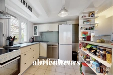 NIORT / QUARTIER CENTRE OUEST<span></span>MAISON<span></span>3 PIECES<span></span>1 CHAMBRE<span></span>67 M²<span></span>140 000 EUROS