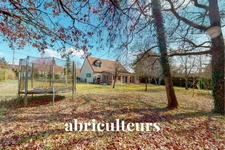 BOULANCOURT / PROCHE MALESHERBES<span></span>MAISON<span></span> 7 PIECES SUR SOUS SOL<span></span>5 CHAMBRES<span></span>190 M2<span></span>295.000 €