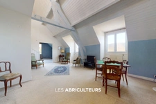 Duplex<span></span>6 pièces<span></span>4 chambres<span></span>Senlis