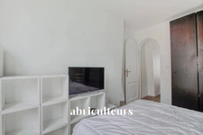 APPARTEMENT 2 PIECES - 1 CH - 31 m² - PARIS 12/PICPUS