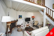 À Courbevoie, immense maison en vente 1200000