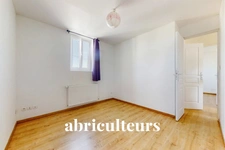 LAIGNEVILLE<span></span>MAISON RÉNOVÉE AVEC JARDIN ET DEPENDANCES<span></span>6 PIÈCES<span></span>5 CHAMBRES<span></span>100M2<span></span>281.000€