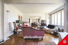 Appartement à vendre - 5 pièces - 2 à 3 chambres - 103 m² - Paris 16 ème / Boulevard Murat - 1 140 000 euros