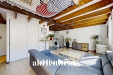 BORDEAUX / QUARTIER CAPUCINS - DUPLEX - 3 PIECES - 2 CHAMBRES - 52 M2 - 275 000 €