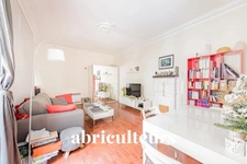 PARIS 15 / QUARTIER CONVENTION SAINT LAMBERT<span></span>APPARTEMENT<span></span>2 PIECES<span></span>1 CHAMBRE<span></span>40 M2<span></span>420.000 €