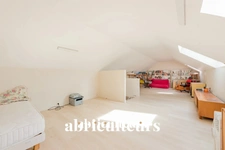 SAINTE GENEVIEVE DES BOIS<span></span>MAISON<span></span>7 PIECES<span></span>5 CHAMBRES<span></span>170 M²<span></span>490.000 €