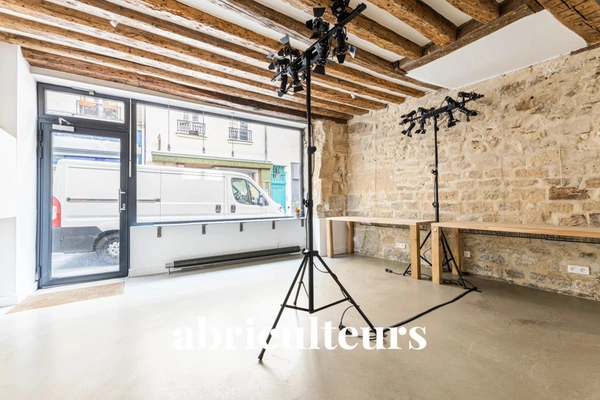 PARIS 12 / QUARTIER QUINZE-VINGTS<span></span>LOCAL COMMERCIAL<span></span>70 M2<span></span>610.000 €