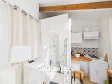 Coup de coeur<span></span>Studio de 21m2 au calme<span></span>idéalement situé, rue Rennequin, à deux pas du marché Poncelet, Paris 17ème