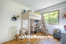 PARIS 17 - APPARTEMENT - 4 PIÈCES - 3 CHAMBRES - 94.83 M2 - 1 090 000 €