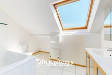 Maison dans village entre Senlis et Chantilly