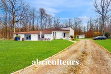 COURTENAY<span></span>MAISON ARCHITECTE<span></span>6 PIECES<span></span>4 CHAMBRES<span></span>236 M2<span></span>310.000 €