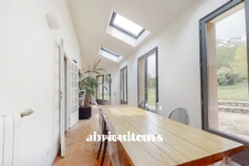 PROCHE COULOMMIERS - MAISON - 9 PIECES - 4 CHAMBRES - 250m2 - 445 000 €