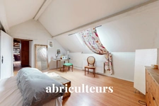 VILLEMOUTIERS / PROCHE MONTARGIS<span></span>MAISON LONGERE RENOVEE<span></span>8 PIECES<span></span>5 CHAMBRES<span></span>360 M2<span></span>375.000 €