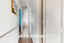 PARIS 3ÈME / ARTS ET METIERS<span></span>APPARTEMENT<span></span>2 PIÈCES<span></span>1 CHAMBRE<span></span>46 M²<span></span>495.000 €