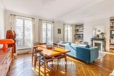 PARIS 10<span></span>APPARTEMENT<span></span>2 PIÈCES<span></span>1 CHAMBRE<span></span> 59,03 M²<span></span> 600 000 €