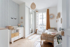PARIS 11 / FOLIE MERICOURT<span></span>APPARTEMENT<span></span>3 PIECES<span></span>2 CHAMBRES<span></span>59 M²<span></span>749 000