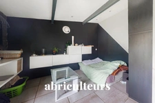 SACLAS / ETAMPES<span></span>MAISON AVEC ACCES RIVIERE ET STUDIO INDÉPENDANT<span></span>6 PIECES<span></span>5 CHAMBRES<span></span>200 M2<span></span>368.000 €