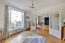 APPARTEMENT<span></span>3 PIECES<span></span>2 CHAMBRES<span></span>76 m2<span></span>PARIS 15ème / QUARTIER NECKER<span></span>CAMBRONNE<span></span>LECOURBE