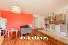 SAINTE GENEVIEVE DES BOIS<span></span>MAISON<span></span>7 PIECES<span></span>5 CHAMBRES<span></span>170 M²<span></span>490.000 €