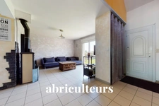 MAREAU-AUX-BOIS / PITHIVIERS<span></span>MAISON AVEC SOUS-SOL TOTAL<span></span>6 PIECES<span></span>5 CHAMBRES<span></span>136 M2<span></span>198.000 €