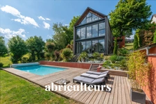 LA MEMBROLLE SUR CHOISILLE / TOURS<span></span>MAISON OSSATURE BOIS AVEC PISCINE<span></span>6 PIECES<span></span>4 CHAMBRES<span></span>1 BUREAU<span></span>170 M2<span></span>700.000 €