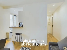 PARIS 7EME / QUARTIER GROS CAILLOU– STUDIO  – 22,5 M2  – 305 000€