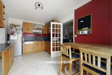 SAINT-PIERRE-LES-NEMOURS<span></span>MAISON INDIVIDUELLE AVEC TERRAIN 757 M²<span></span>6 PIECES<span></span>4 CHAMBRES<span></span>145 M²<span></span>359.000 €