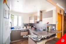 SAINT-OUEN L'AUMONE - Maison - 8 pièces - 5 chambres