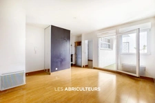 Appartement<span></span>2 pièces<span></span>1 chambre<span></span>35 m²<span></span>Saint-Ouen