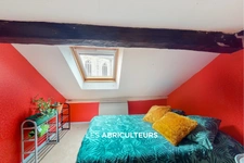 PITHIVIERS / CENTRE<span></span>DUPLEX AVEC MEZZANINE ET BALCON -- 3 PIECES<span></span>2 CHAMBRES<span></span>86 M² AU SOL<span></span>95.000 €